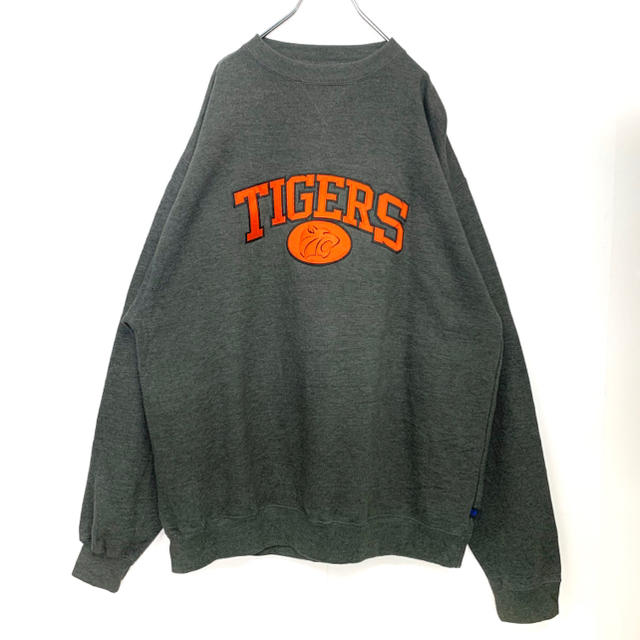 USA輸入古着 90s TIGERS カレッジスウェット 刺繍ワッペンロゴ メンズのトップス(スウェット)の商品写真