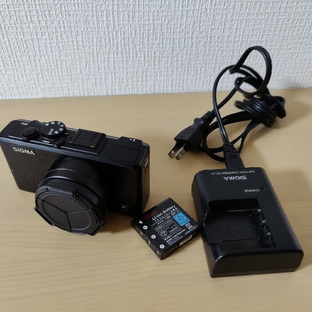 SIGMA(シグマ)のSIGMA dp2x スマホ/家電/カメラのカメラ(コンパクトデジタルカメラ)の商品写真