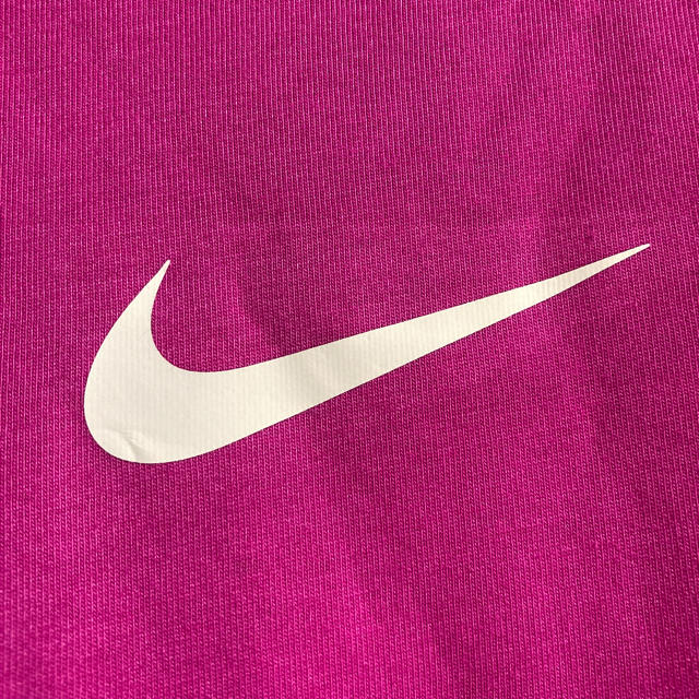 新品未使用タグ付きNIKE ナイキ Tシャツ 3