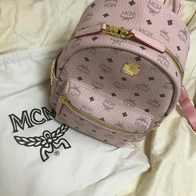 【美品】MCMリュック ／パウダーピンク