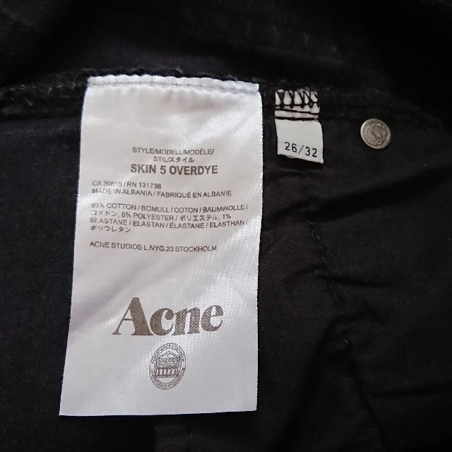 ACNE(アクネ)のACNE STUDIOS SKIN5 OVERDYEアクネ人気スキニ－パンツ レディースのパンツ(デニム/ジーンズ)の商品写真