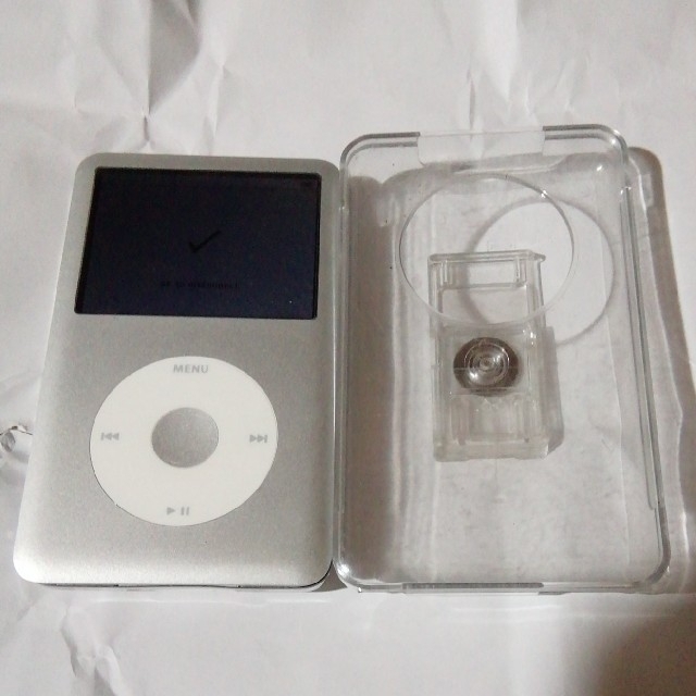 Apple(アップル)のiPod classic 160GB (A1238)　ジャンク スマホ/家電/カメラのオーディオ機器(ポータブルプレーヤー)の商品写真