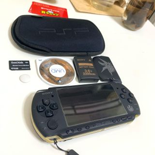 プレイステーションポータブル(PlayStation Portable)の【本日発送】「希少品」 PSP3000モンハン限定 すぐ遊べる　セット(携帯用ゲーム機本体)