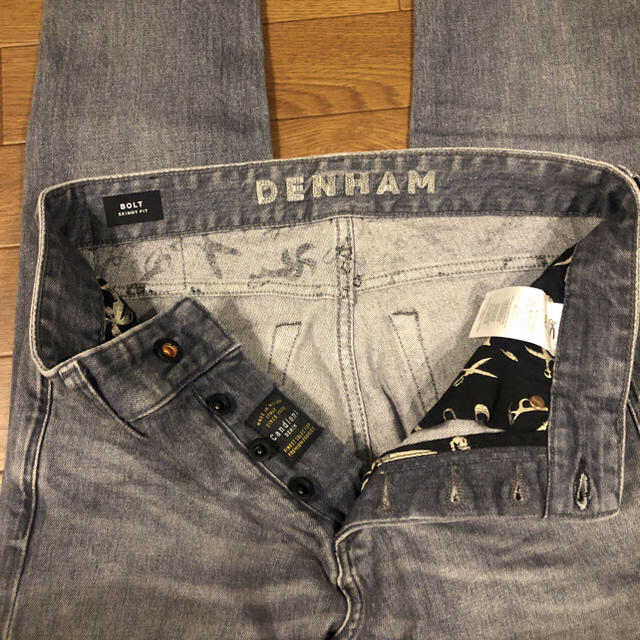 DENHAM(デンハム)のデンハム  BOLT SKINNY FITグレー 29  カンディアーニ社デニム メンズのパンツ(デニム/ジーンズ)の商品写真