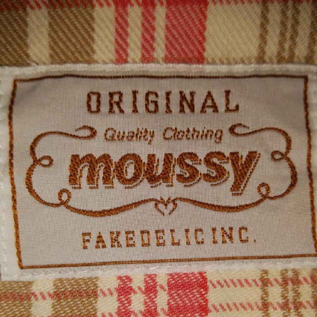 moussy(マウジー)の再々値下げ　moussyシャツ レディースのトップス(シャツ/ブラウス(長袖/七分))の商品写真