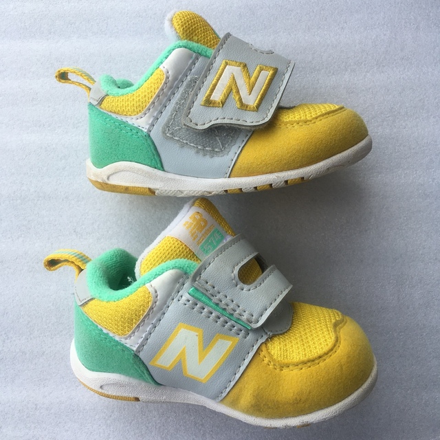 New Balance(ニューバランス)のニューバランス574 幼児 運動靴 11cm キッズ/ベビー/マタニティのベビー靴/シューズ(~14cm)(スニーカー)の商品写真