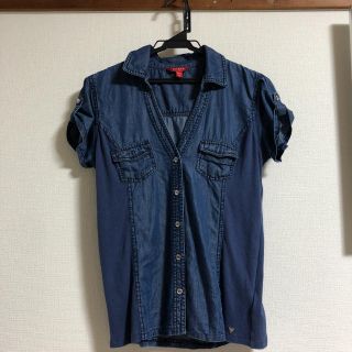 ゲス(GUESS)のGUESS  シャツブラウス(シャツ/ブラウス(半袖/袖なし))