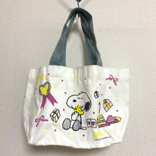 ピーナッツ(PEANUTS)のSNOOPY スヌーピー　バッグ(キャラクターグッズ)