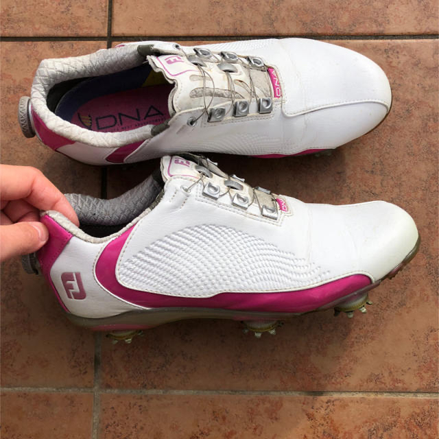 FootJoy - フットジョイ ゴルフ シューズ レディース 25㎝の通販 by ひまわりT shop|フットジョイならラクマ FootJoy - フットジョイ ゴルフ シューズ レディース 25㎝の通販 by ひまわりT shop|フットジョイならラクマ