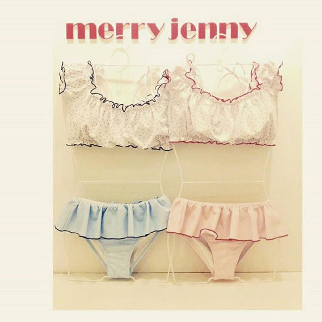 merry jenny(メリージェニー)のmerryjenny オフショル 水着 レディースの水着/浴衣(水着)の商品写真