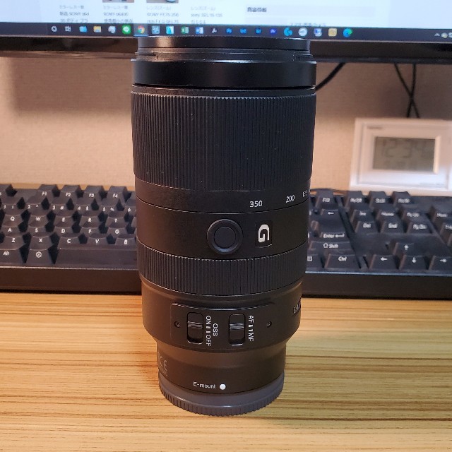 SONY(ソニー)のSONY 70-350mm F4.5-6.3 G SEL70350G スマホ/家電/カメラのカメラ(レンズ(ズーム))の商品写真