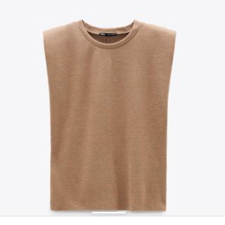 ザラ(ZARA)のZARA 新品タグ付き　肩パッド入りソフトタッチトップス　ノースリ　ベスト(ベスト/ジレ)