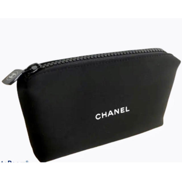 CHANEL(シャネル)のシャネル　ノベルティ化粧ポーチ レディースのファッション小物(ポーチ)の商品写真