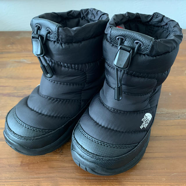 THE NORTH FACE(ザノースフェイス)のノースフェイス　キッズ　ヌプシブーティー　16cm キッズ/ベビー/マタニティのキッズ靴/シューズ(15cm~)(ブーツ)の商品写真