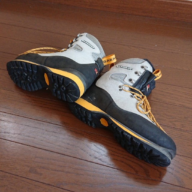 GARMONT - Garmont 厳冬期 登山靴 サイズ41.5の通販 by とし's shop｜ガルモントならラクマ