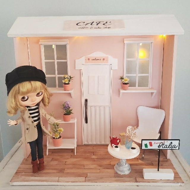 ったりして カフェの店先°*玄関*°ドールハウス*♪ブライスなどにの通販
