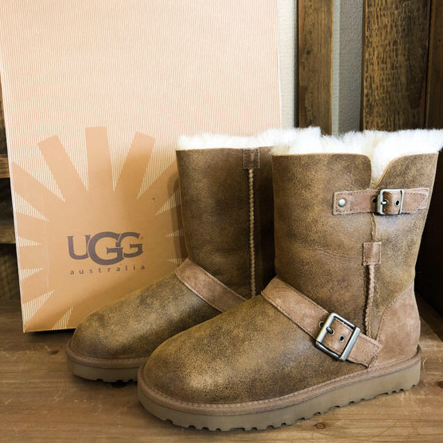 UGG ムートンブーツ クラシック ショート ディリン チェスナッツ 24cm