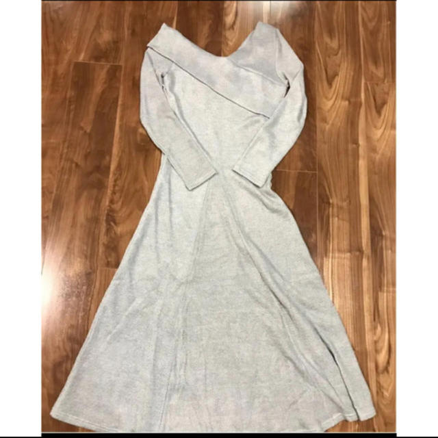 モテ服定番♡カシュクールニットワンピース♪グレー 膝丈 ミモレ丈 セクシー 上品 レディースのワンピース(ロングワンピース/マキシワンピース)の商品写真