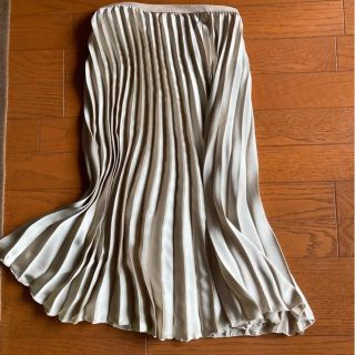 ザラ(ZARA)のきらら様　専用(ひざ丈スカート)