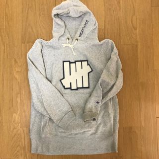 アンディフィーテッド(UNDEFEATED)のundefeated × champion コラボパーカー(パーカー)