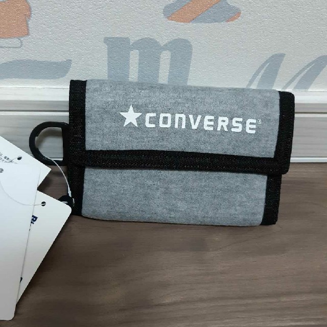 CONVERSE(コンバース)の【新品】CONVERSE　キッズ　財布 キッズ/ベビー/マタニティのこども用ファッション小物(財布)の商品写真