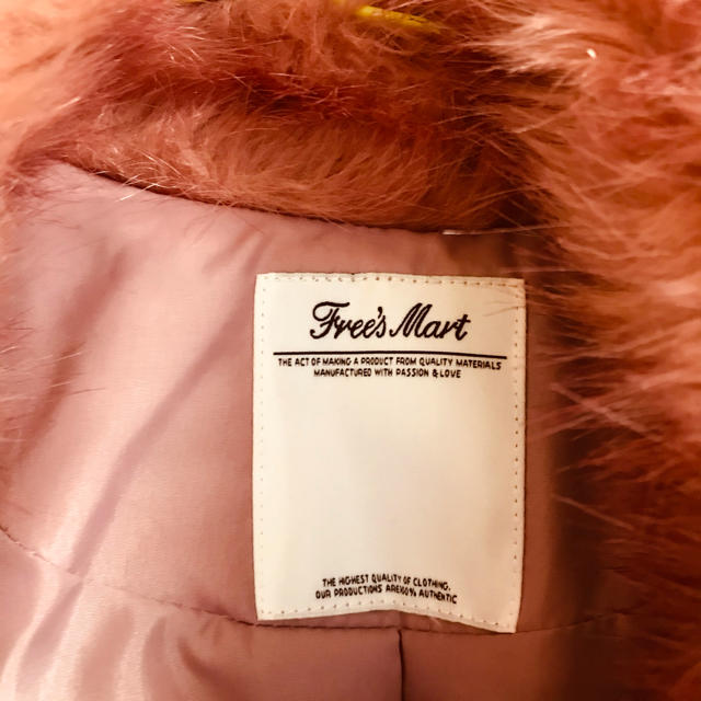FREE'S MART(フリーズマート)のFreesMart ピンクファーコート　フリーズマート レディースのジャケット/アウター(毛皮/ファーコート)の商品写真
