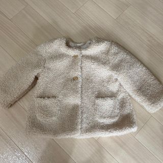 ザラキッズ(ZARA KIDS)のzarababy  ボアコート　6〜9month(ジャケット/コート)