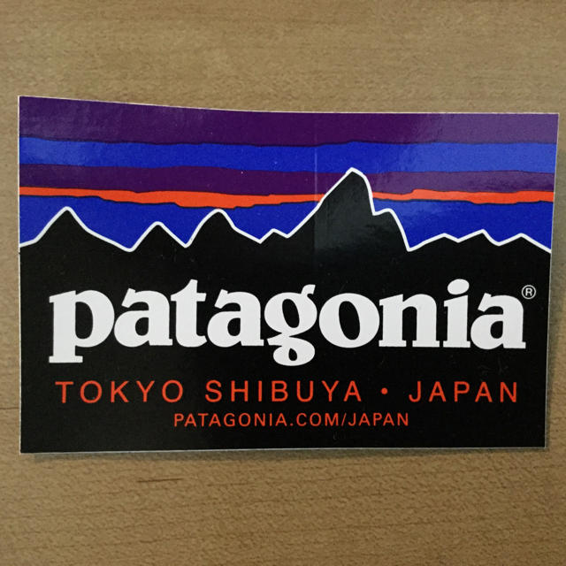 patagonia(パタゴニア)の地域限定 ☆ パタゴニア / 東京 渋谷 ステッカー ☆ 自動車/バイクのバイク(ステッカー)の商品写真