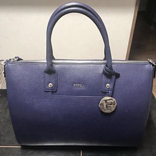 フルラ(Furla)のFURLA フルラショルダーバッグ　紺色(ショルダーバッグ)