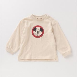 プティマイン(petit main)のプティマイン ミッキーマウスデザイン スリット入りTシャツ(Tシャツ/カットソー)