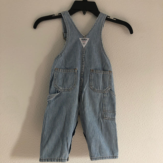 OshKosh(オシュコシュ)のOsh Kosh オーバーオール キッズ/ベビー/マタニティのベビー服(~85cm)(ロンパース)の商品写真