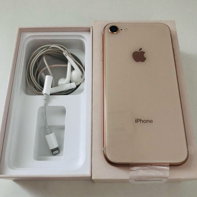 新品　iPhone8 64GB シムフリー