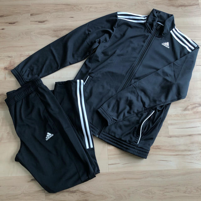 adidas  ジャージ　セットアップ　上下