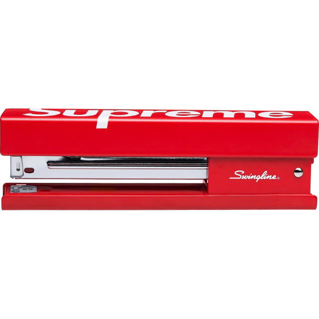 Supreme(シュプリーム)のSupreme 20SS Swingline Stapler ホッチキス 新品 メンズのファッション小物(その他)の商品写真