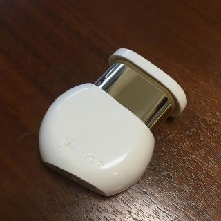 ゲラン(GUERLAIN)の最終価格！GUERLAIN レソンシエル　ブラシ(ファンデーション)