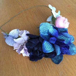 クレアーズ(claire's)の花冠 花かんむり ヘッドアクセ　花輪　青　紫　ブルー　造花(ヘアアクセサリー)