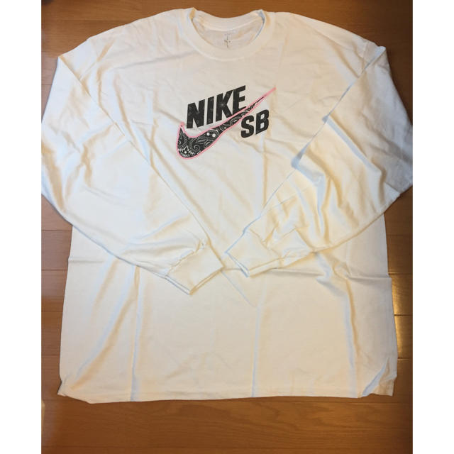 NIKE(ナイキ)のTRavi’s Scott Cactus Nike SB Longsleeve  メンズのトップス(Tシャツ/カットソー(七分/長袖))の商品写真