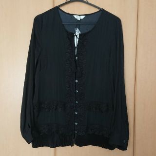 マウジー(moussy)のMOUSSY ブラックブラウス  新品 フリー(シャツ/ブラウス(長袖/七分))