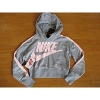 ナイキ(NIKE)のナイキ　NIKE　ガールズ　ショート丈　スウェット　パーカー★150(Tシャツ/カットソー)