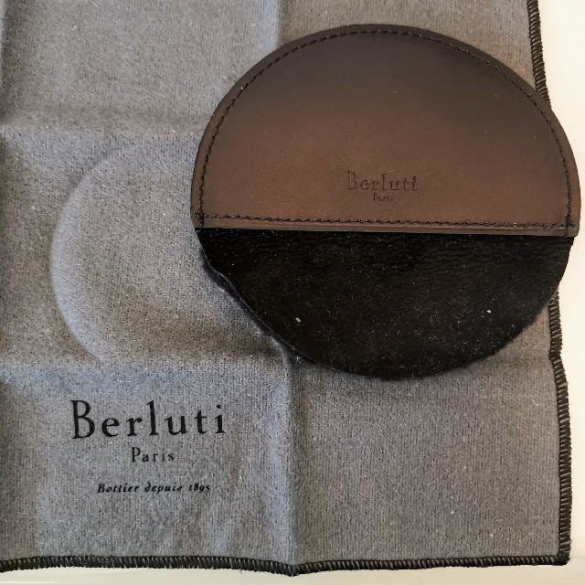 お1人様1点限り 新品未使用品【BERLUTI/ベルルッティ】シューケア