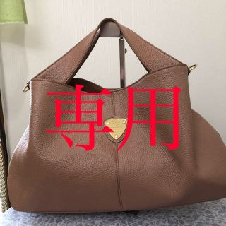 アタオ(ATAO)のATAO エルヴィ☆ピンクベージュ☆美品☆値引きしました♪(ショルダーバッグ)