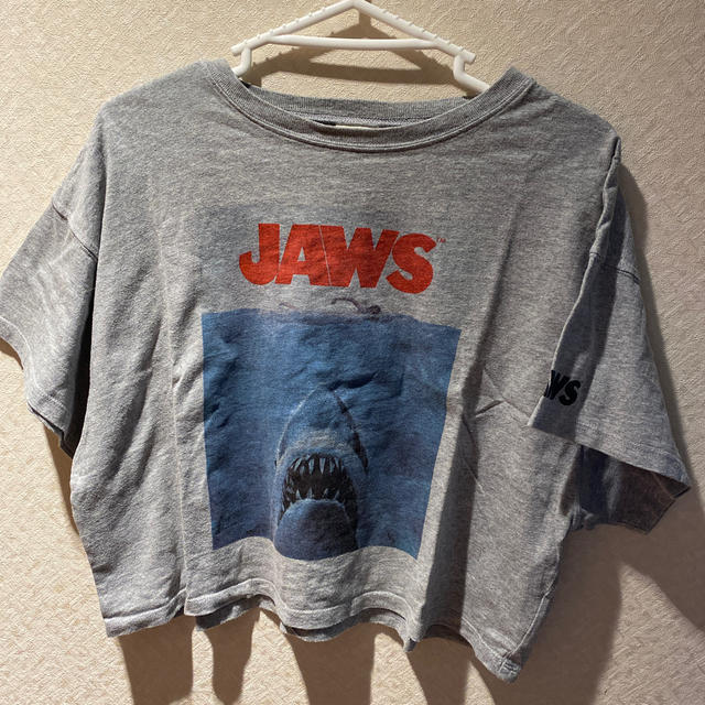 USJ(ユニバーサルスタジオジャパン)のJAWS Tシャツ　ユニバーサルスタジオ レディースのトップス(Tシャツ(半袖/袖なし))の商品写真