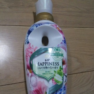 ツリー様専用レノア HAPPINESS夏の花&新鮮なリンゴの香り×12本(洗剤/柔軟剤)