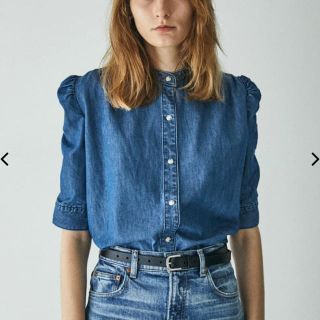 マウジー(moussy)のmoussy デニムシャツ　カラーone wash 新品(シャツ/ブラウス(長袖/七分))