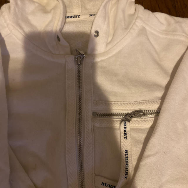 BURBERRY(バーバリー)の中古☆Burberry キッズ/ベビー/マタニティのキッズ服男の子用(90cm~)(Tシャツ/カットソー)の商品写真