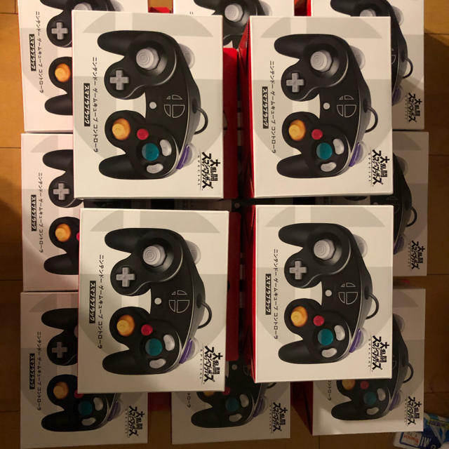 ニンテンドー ゲームキューブ コントローラ スマブラブラック 12個-