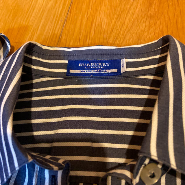 BURBERRY BLUE LABEL(バーバリーブルーレーベル)のバーバリーブルーレーベル　ストライプシャツ レディースのトップス(シャツ/ブラウス(長袖/七分))の商品写真