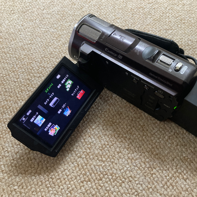 SONY ハンディカム HDR-CX560 メモリースティック・バッテリー2つ付 SONY ハンディカム HDR-CX560 メモリースティック・バッテリー2つ付
