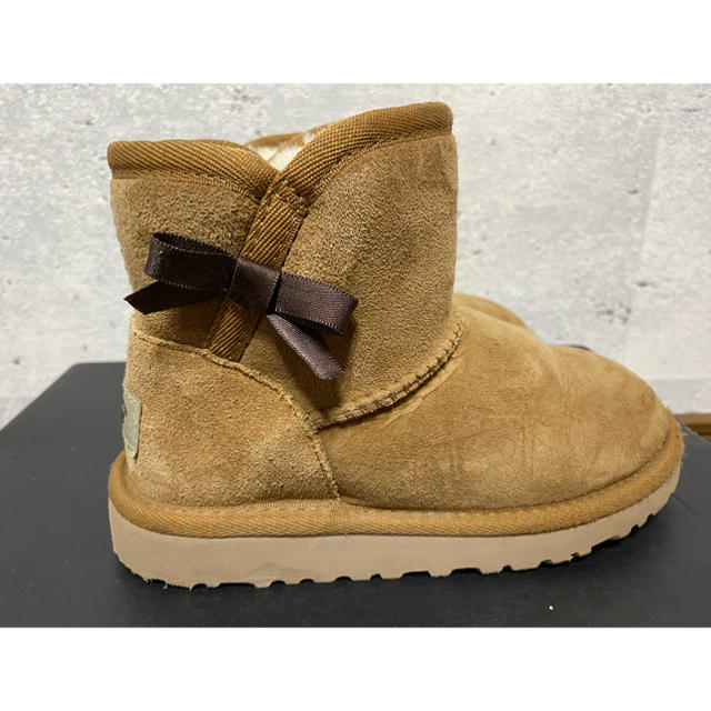 UGG(アグ)のUGG ムートンブーツ キッズ 17.5cm  キッズ/ベビー/マタニティのキッズ靴/シューズ(15cm~)(ブーツ)の商品写真