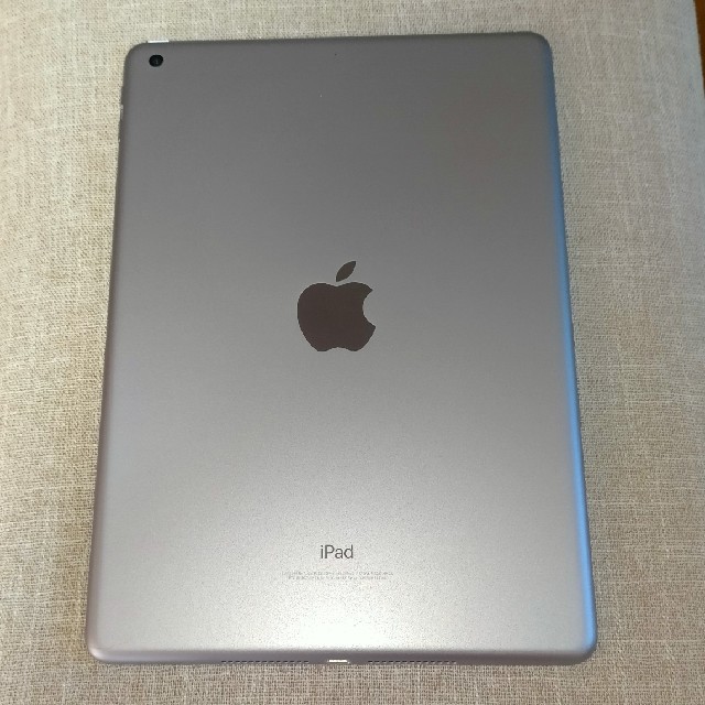 iPad(アイパッド)のipad 6世代　128gb Apple Pencil　セット スマホ/家電/カメラのPC/タブレット(タブレット)の商品写真